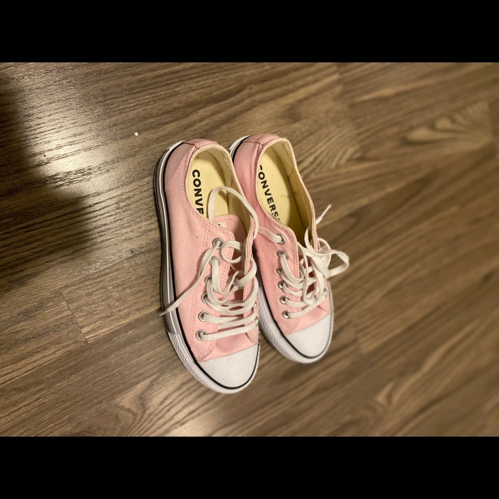Women’s high sole converse size 6.5